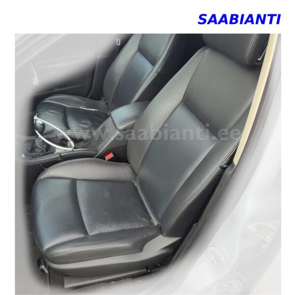 Leftt Front Seat B02 (black)-SaabiAnti