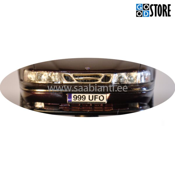 SAAB 900 PickUp Front End GoodStore property